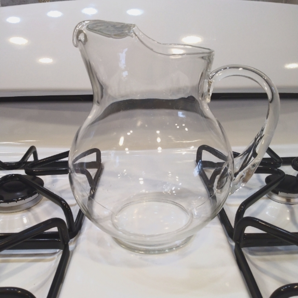 Glass sun tea/juice pitcher